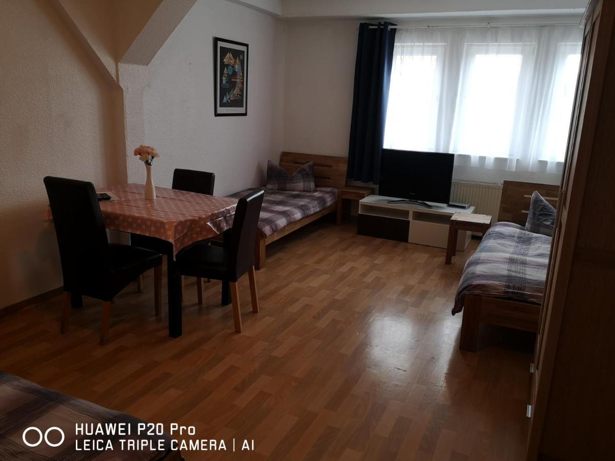 Pension Riedel Вольфсбург Экстерьер фото